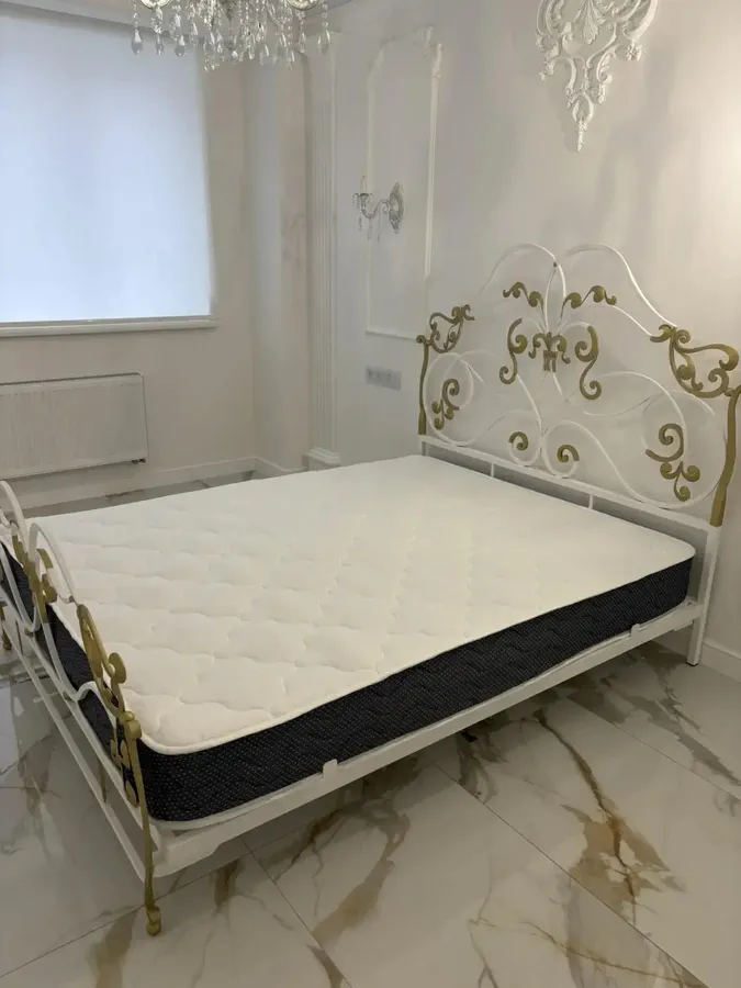 Кованая двуспальная кровать Diana 200х200