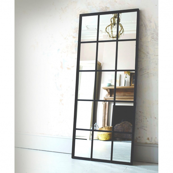 Ambrose-zerkalo-loft-photo